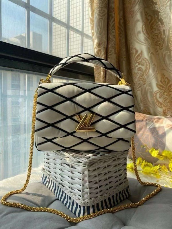 Louis Vuitton LV M22890 Go - 14 Premium With OG Box & Dust Bag (White Black - 709)(BSB)