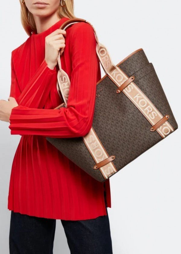 Michael Kors Maeve Monogram-Print Tote Bag With Dust Bag (CoffeeBrown_22314)(LB)