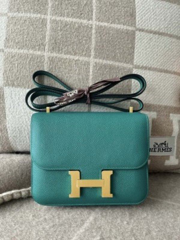 Hermes Constance Slim Epsom Vert With OG Box & Dust Bag (KG-19_Green)(LB)
