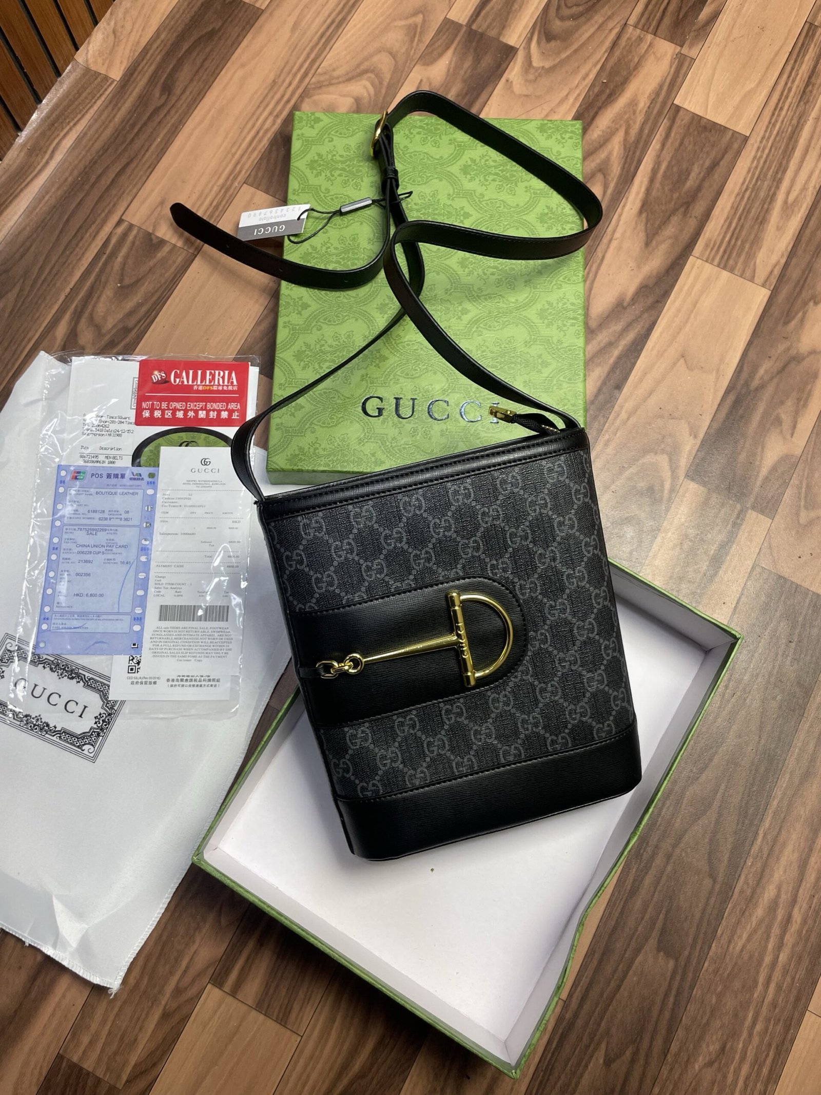 GUCCI 73 MINI BUCKET BAG with og box 310(BR)