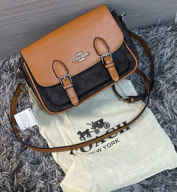 Coach Lucy Crossbody In Signature Canvas With folding box 249(BR)