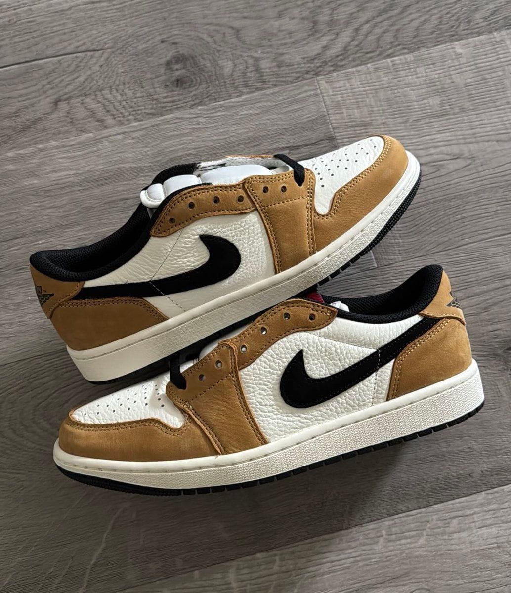 NK AIR JORDA_N RETRO 1 LOW OG ROOKIE OF THE YEAR [TAN / WHITE / BLACK] 1109025