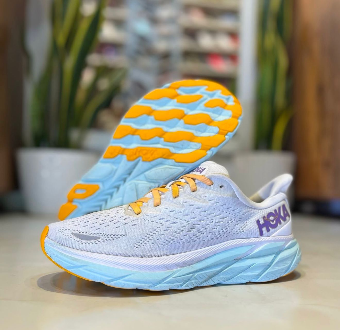 HKA ONE CLIFTON 8 [WHITE / ORANGE / SEA GREEN] 2409025