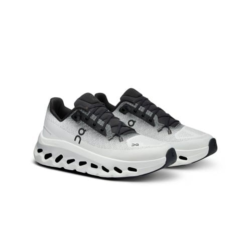 QC OC RUNNING CLOUDTILT 2.0 [BLACK / WHITE] 0809025