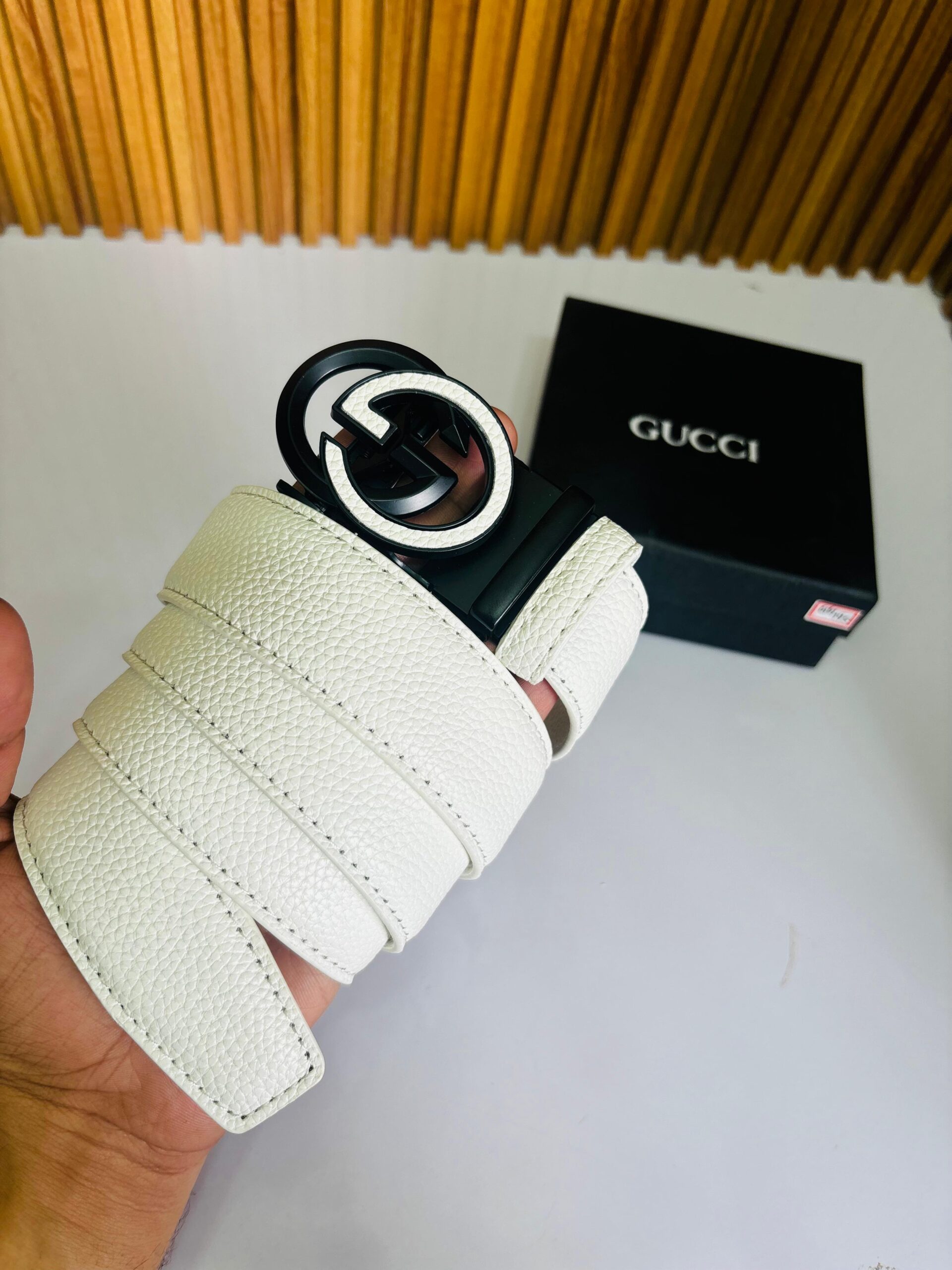 GC PREMIUM QUALITY AUTOMATIC LOCK BELT [WHITE / BLACK] 1609025