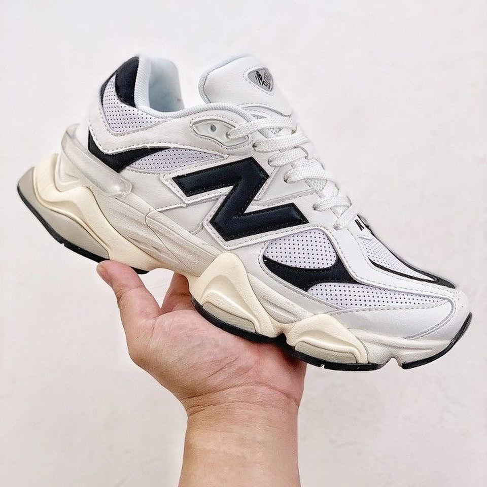 NB 9060 [BLACK / WHITE] 2209025
