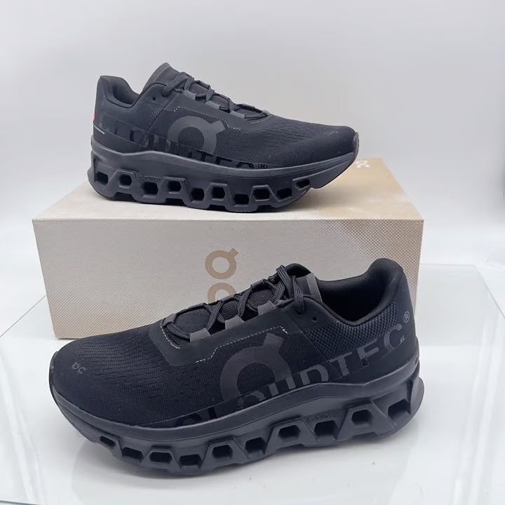 QC OC RUNNING MONSTER 2 [BLACK] 2610025