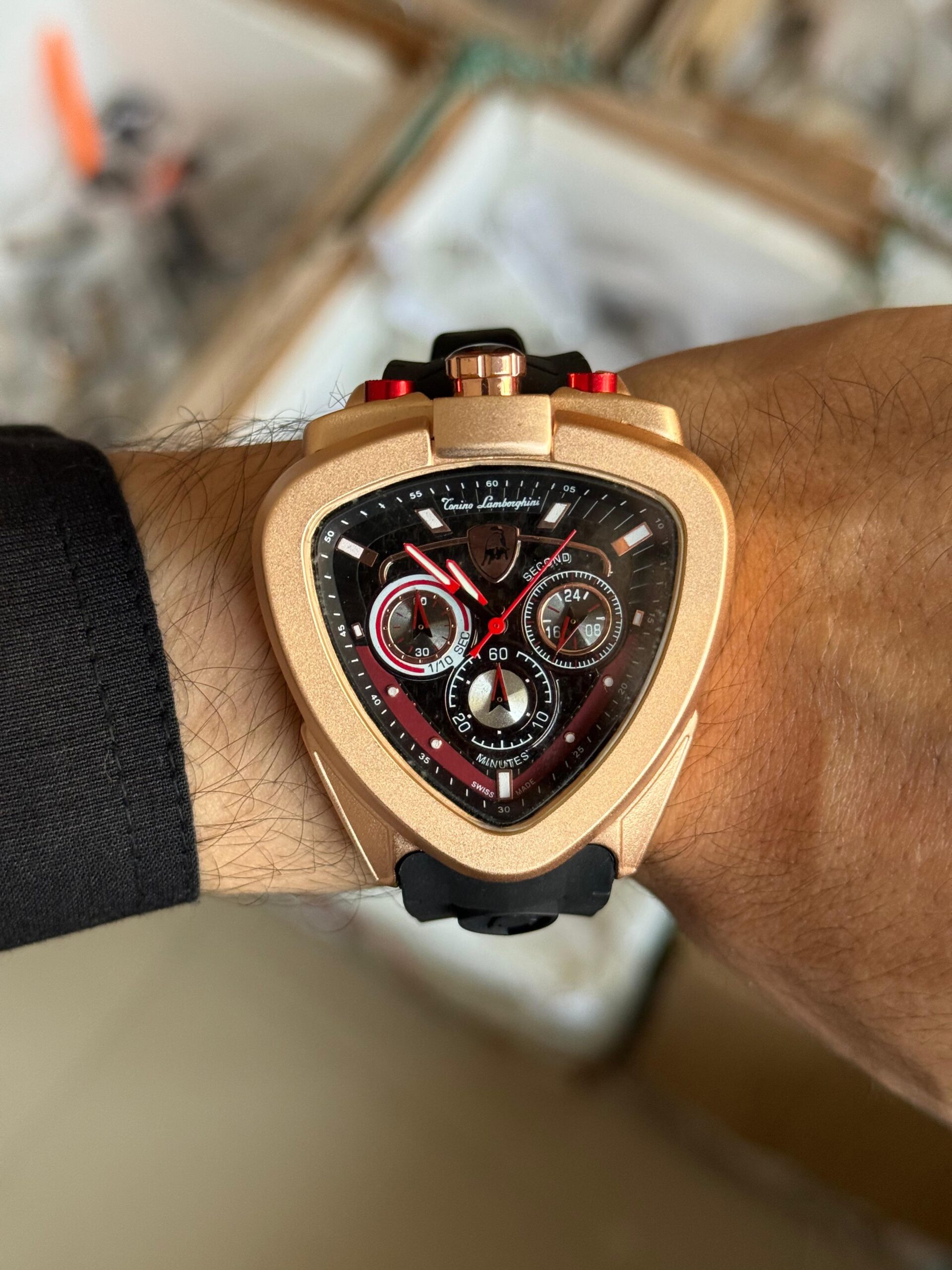 CNN LMBRGN [RED / ROSE GOLD / BLACK] 2810025