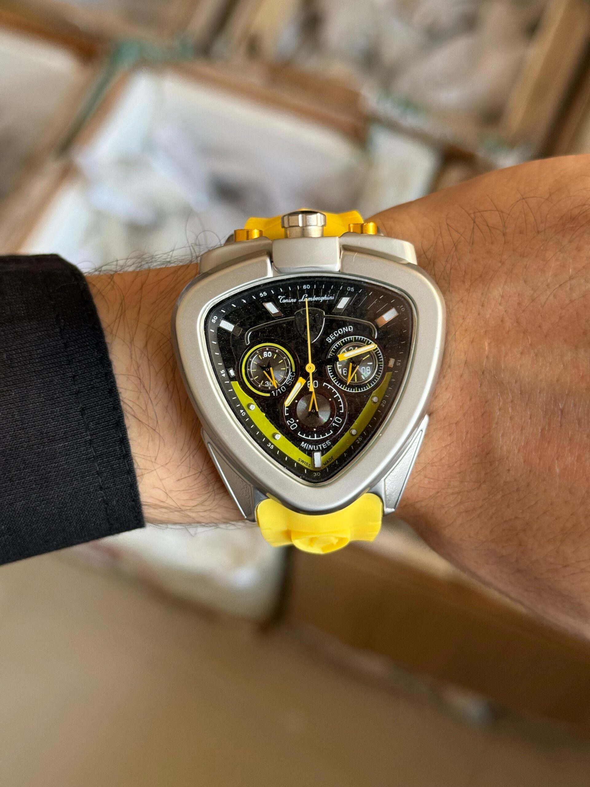 CNN LMBRGN [BLACK / SILVER / YELLOW] 2810025