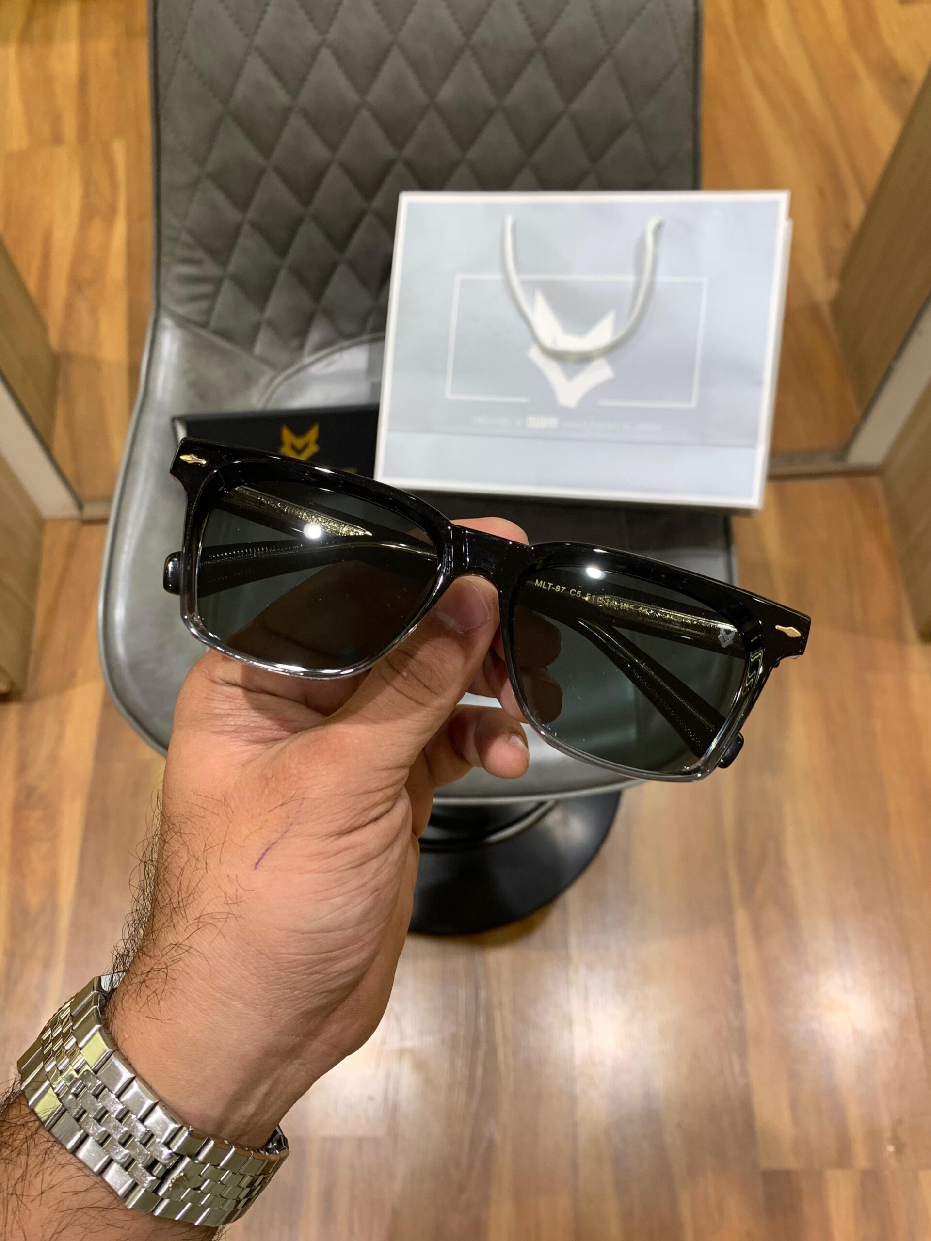 MRO 87 SUNGLASSES [BLACK / GREY / GREEN] 3010025