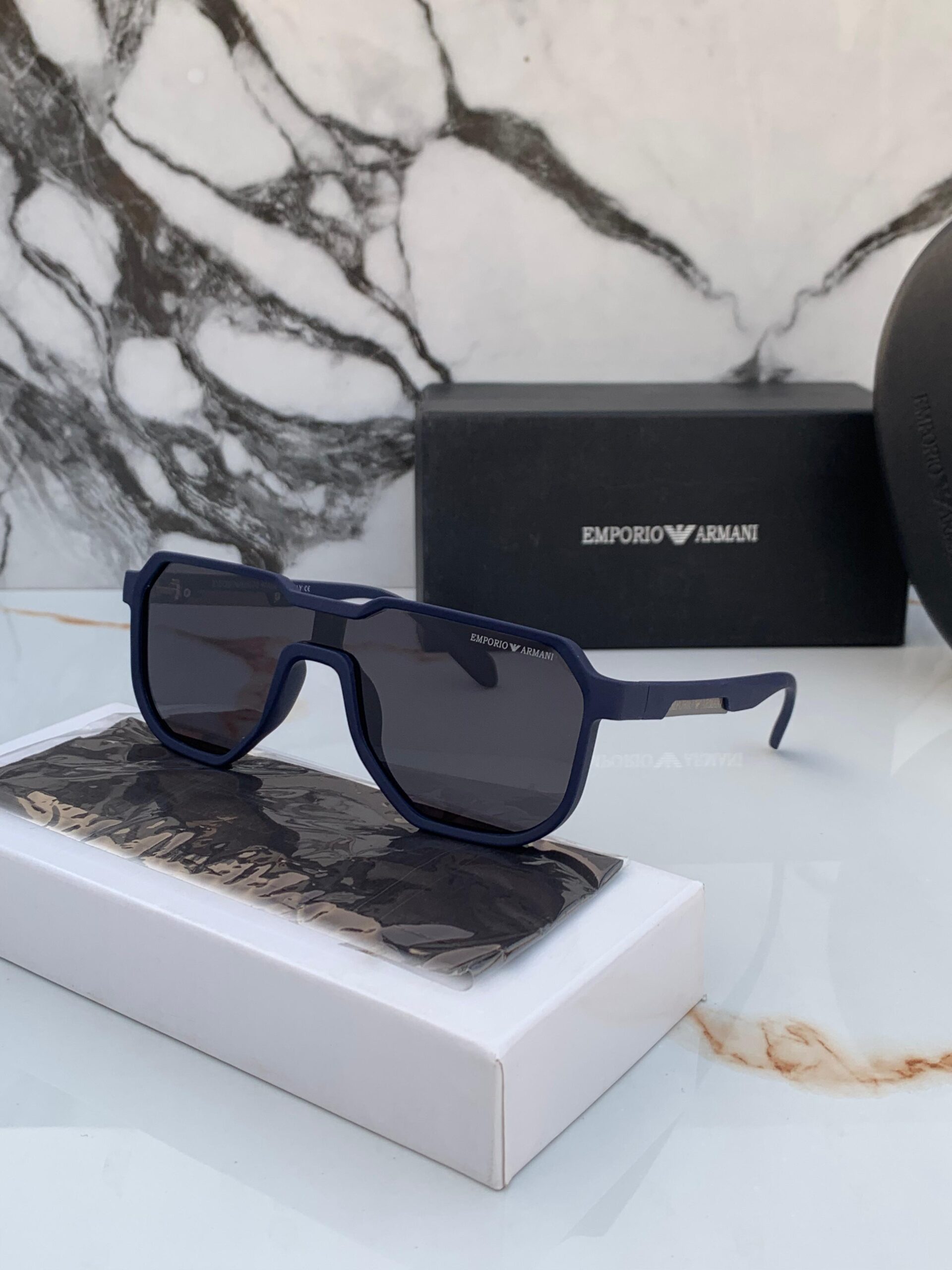 EMP ARMN 2602 SUNGLASSES [BLUE / BLACK] 2411025