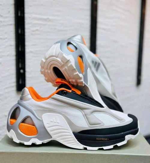 ADS WONDER RUNNER [GREY / BLACK / ORANGE] 2511025