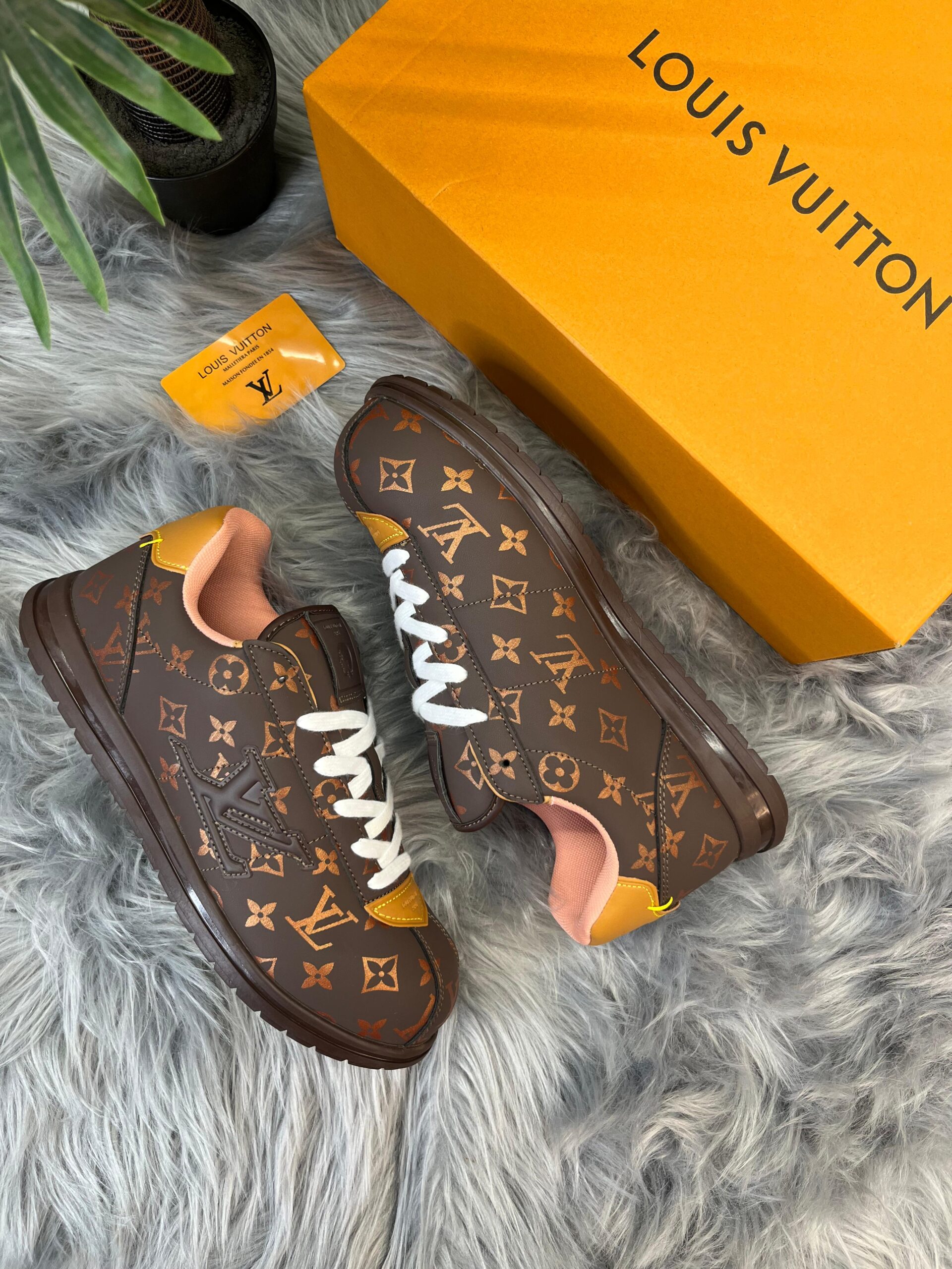 LVN BUTTERSOFT [BROWN / TAN / WHITE] 2011025