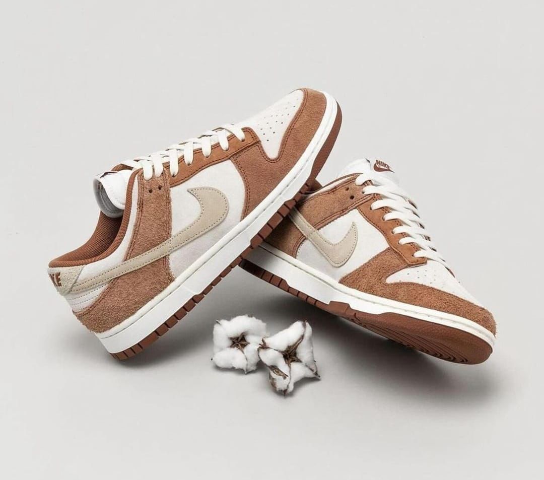 NK SB DUNK LOW MEDIUM CURRY [BROWN / WHITE / BEIGE] 0811025