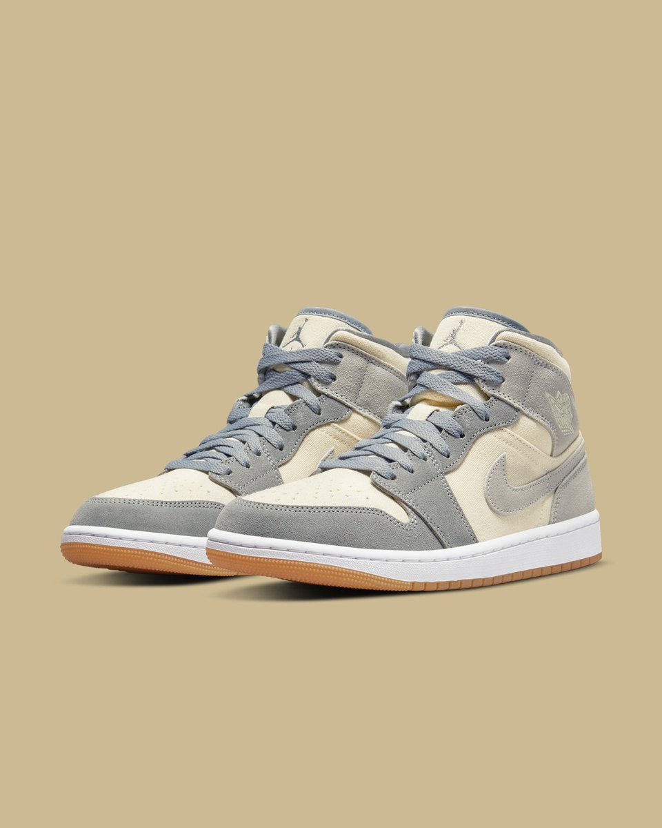 NK AIR JORDA_N RETRO 1 MID COCONUT MIL PARTICLE GREY [CREAM / GREY] 2711025