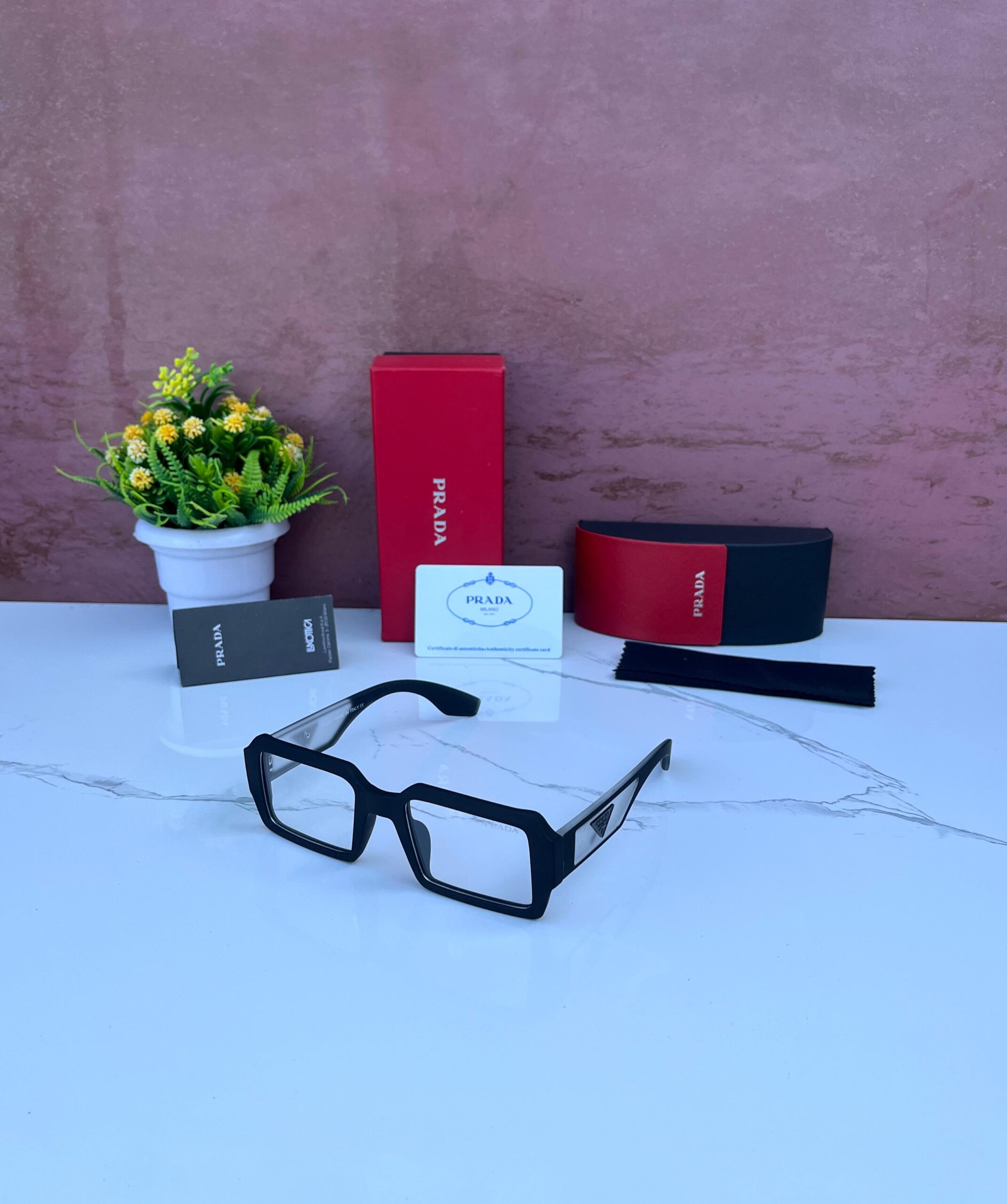 PRD 8207 SUNGLASSES [BLACK] 1111025