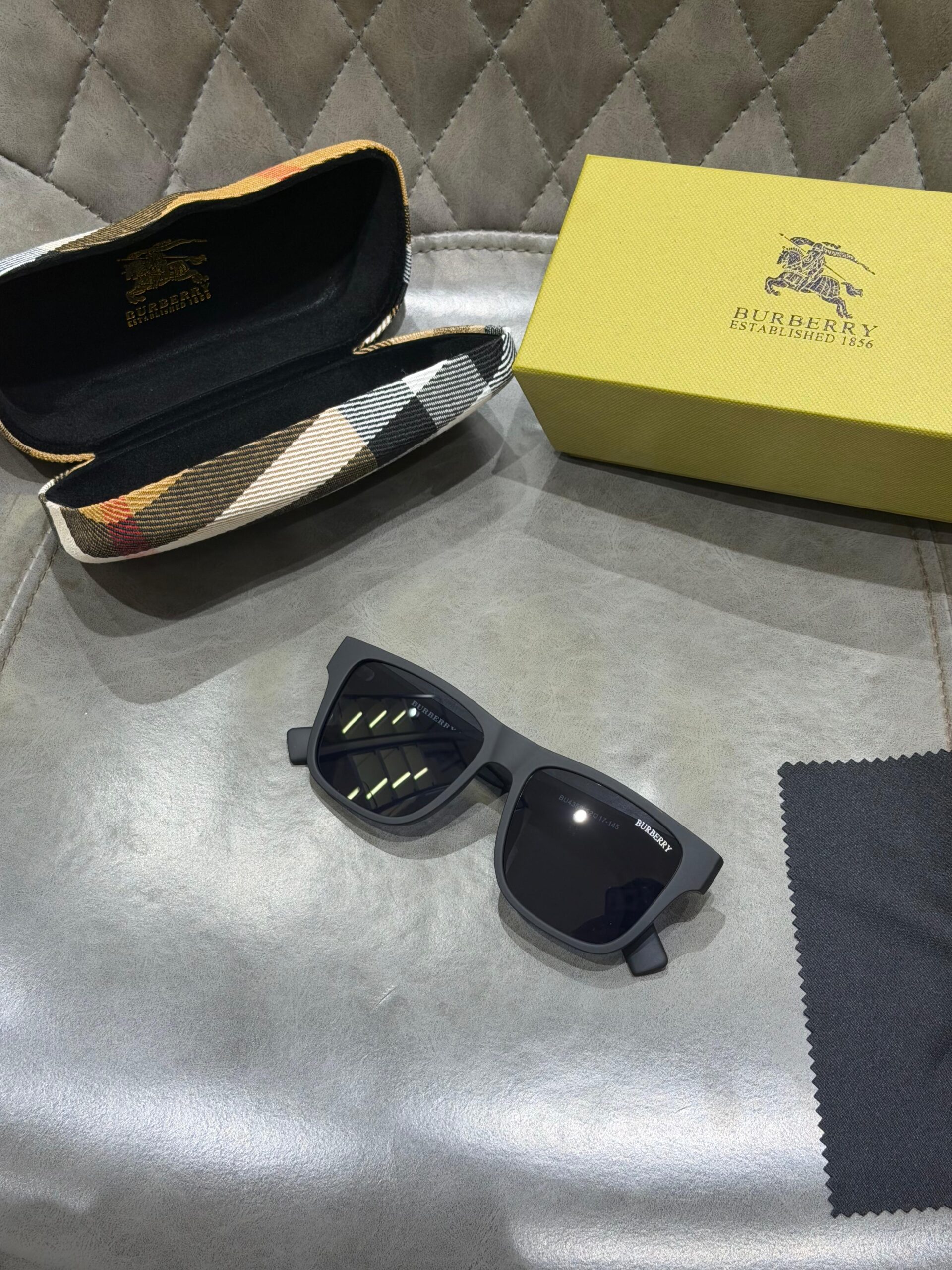 BBR 4358 SUNGLASSES [MATT BLACK] 2212025