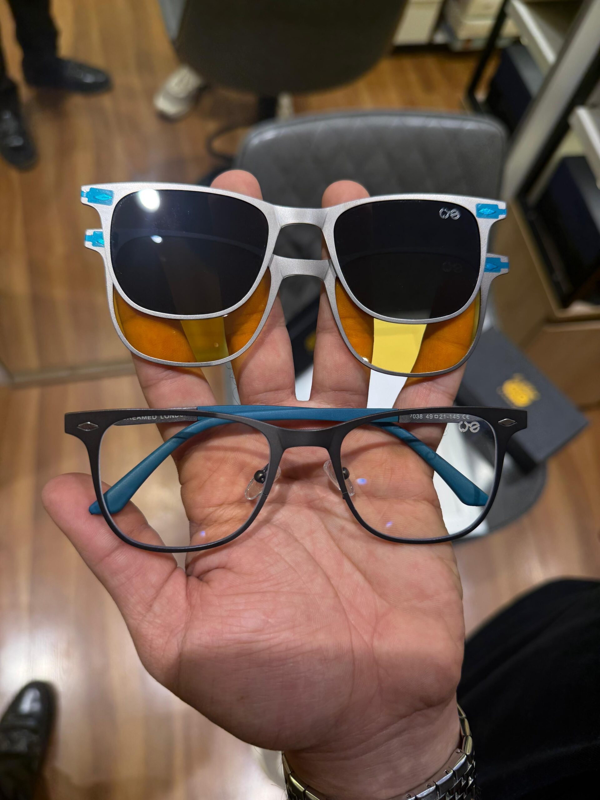 WLSN 7038 SUNGLASSES [BLACK / SILVER] 3012025