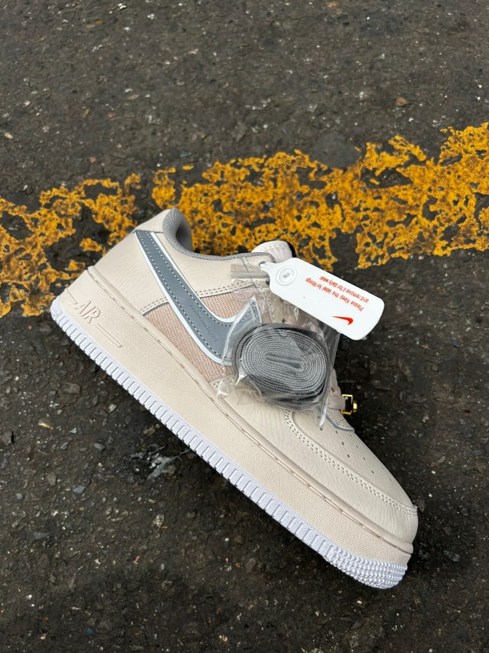 NK AIR FORCE 1 LOW SAND DRIFT [BEIGE / CREAM / GREY] 1501026