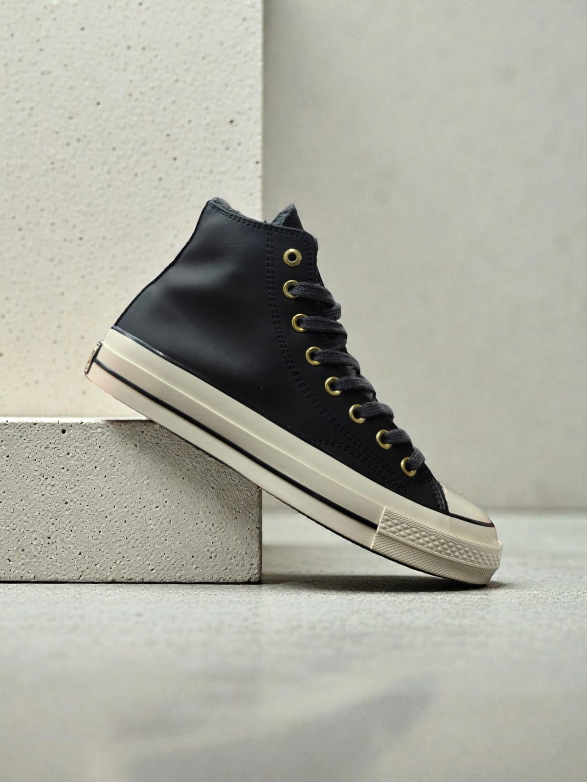 CNVRS CHUCK 7O LEATHER & FUR SHERPA [BLACK] 0101025