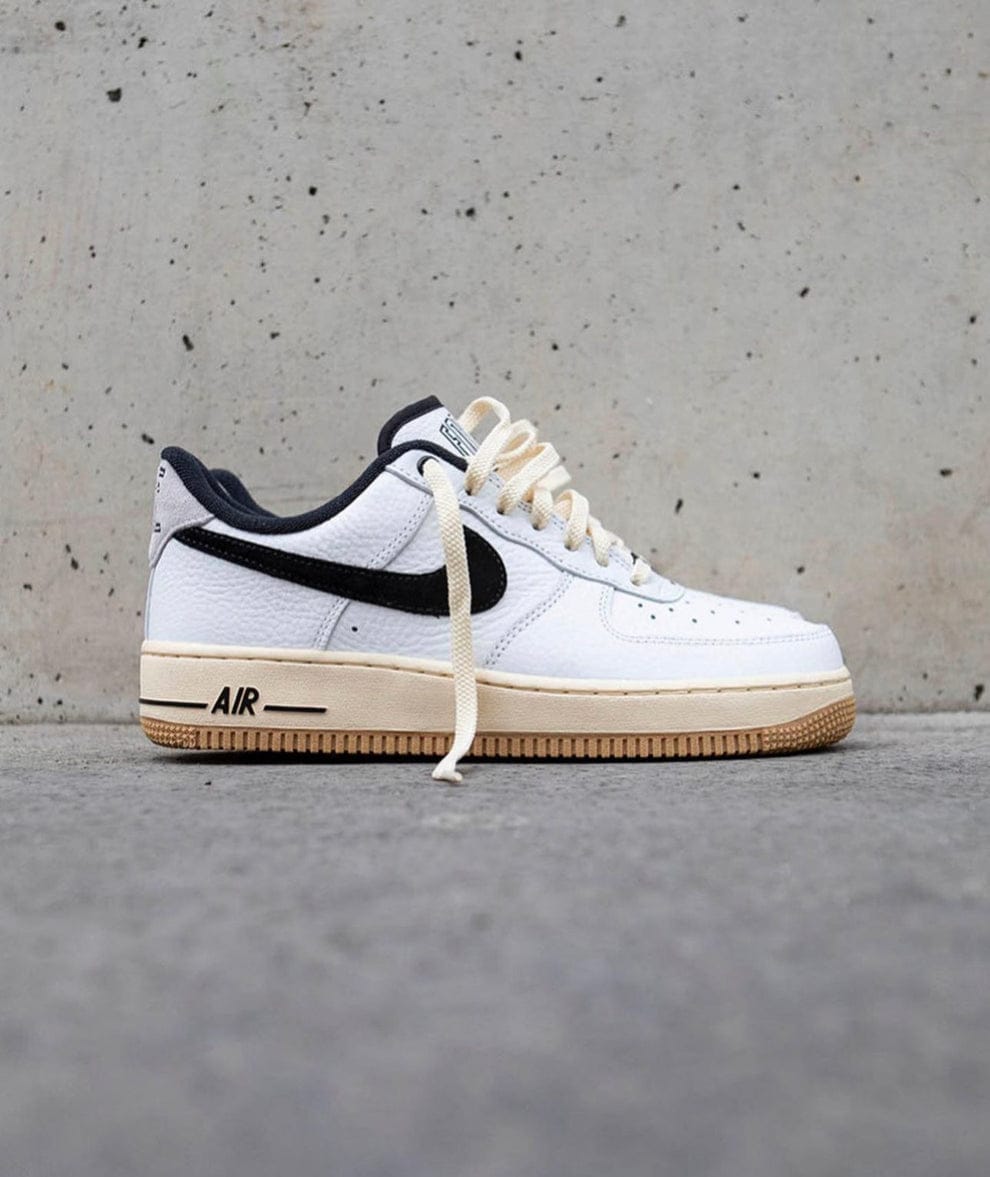 NK AIR FORCE 1 LOW COMMAND FORCE SUMMIT [WHITE / BLACK] 0901026