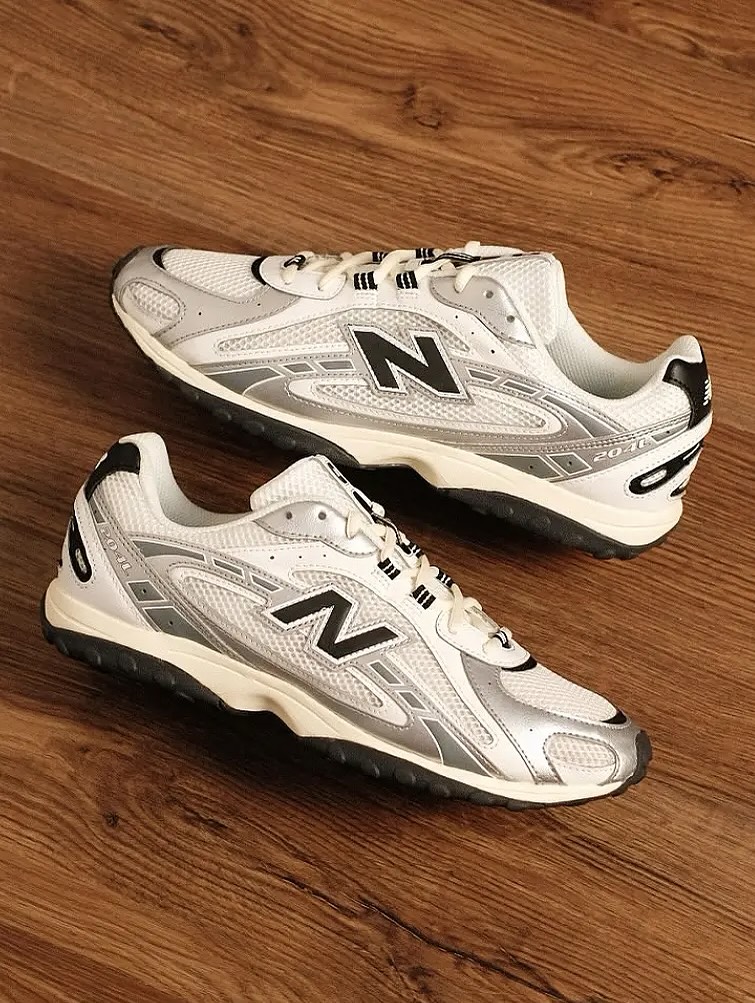 NB 204L [WHITE / SILVER / BLACK] 0701026