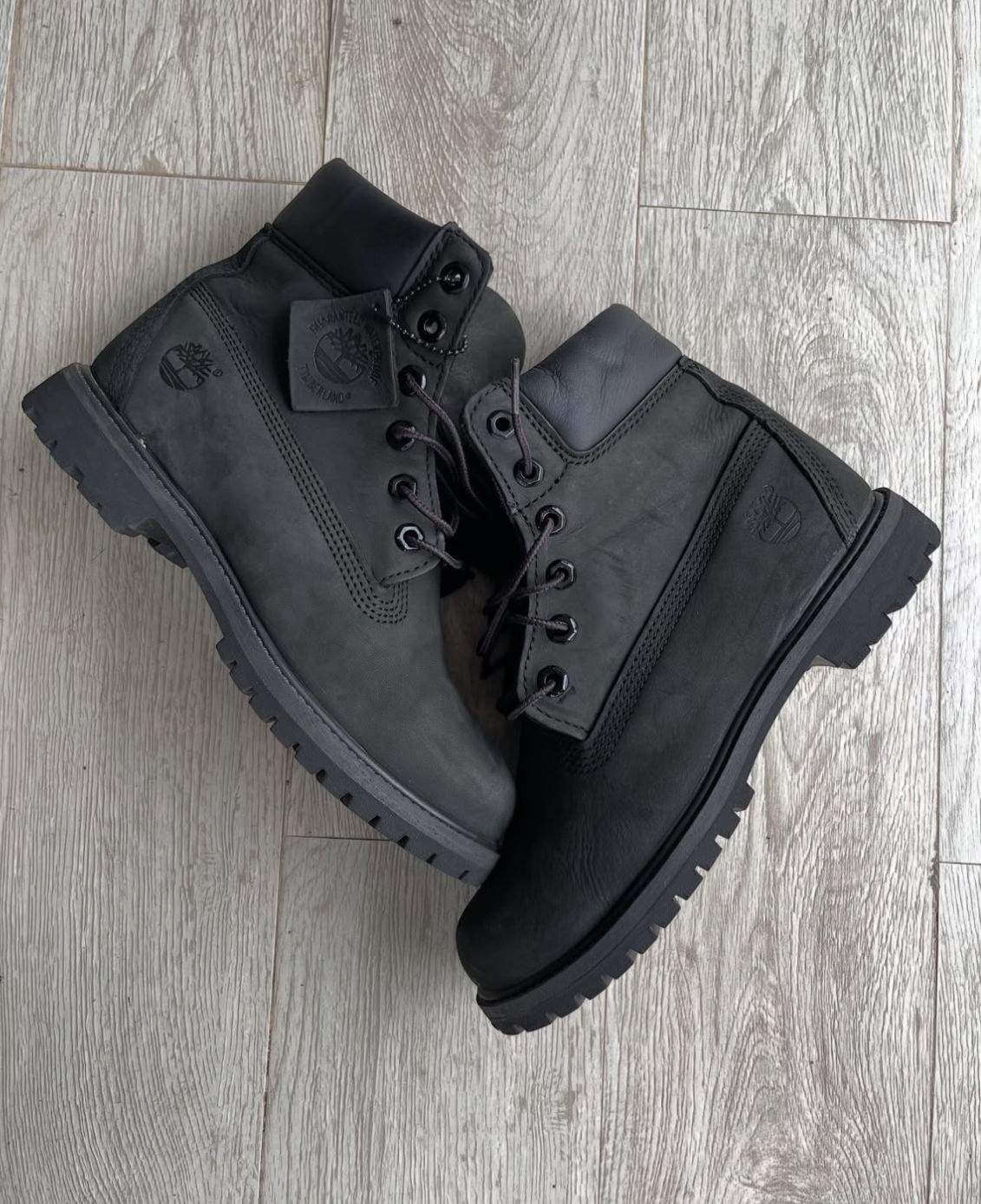 TMBRLND STAND BLACK CHARCOAL BOOTS [BLACK] 2701026