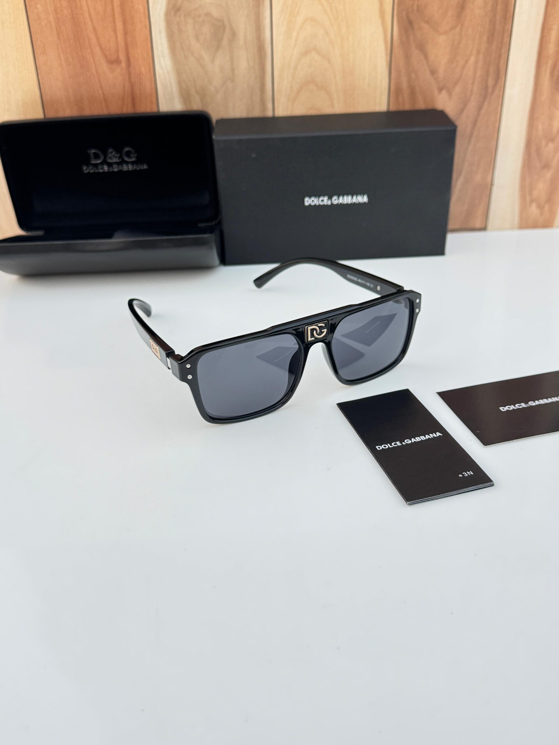 DC&GN 2055 SUNGLASSES [BLACK / GOLDEN] 1602026