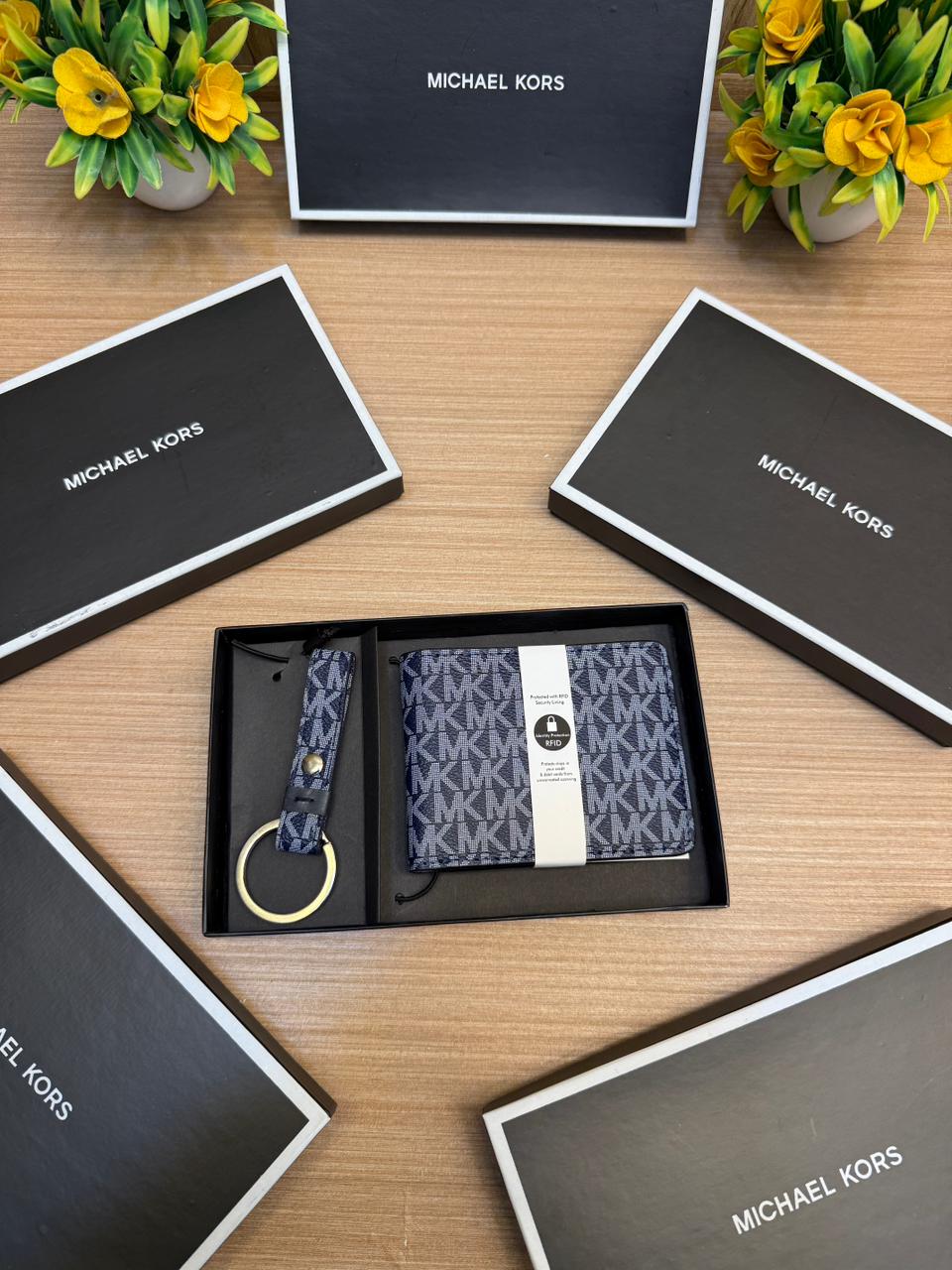 MCL KRS PREMIUM WALLET & KEYCHAIN SET WITH BRAND BOX [GREY / BLACK] 1806026