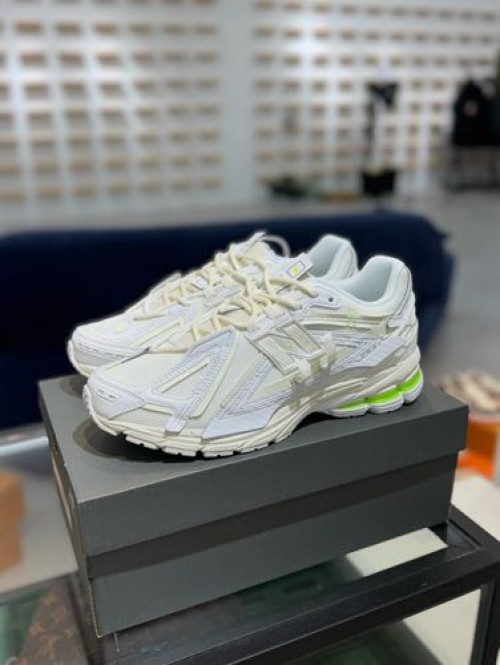 NB 1906 GLOW IN DARK [CREAM / WHITE / NEON] 2503026