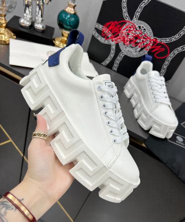 VERSACE LABYRINTH WHITE LOW TOP PREMIUM SNEAKER