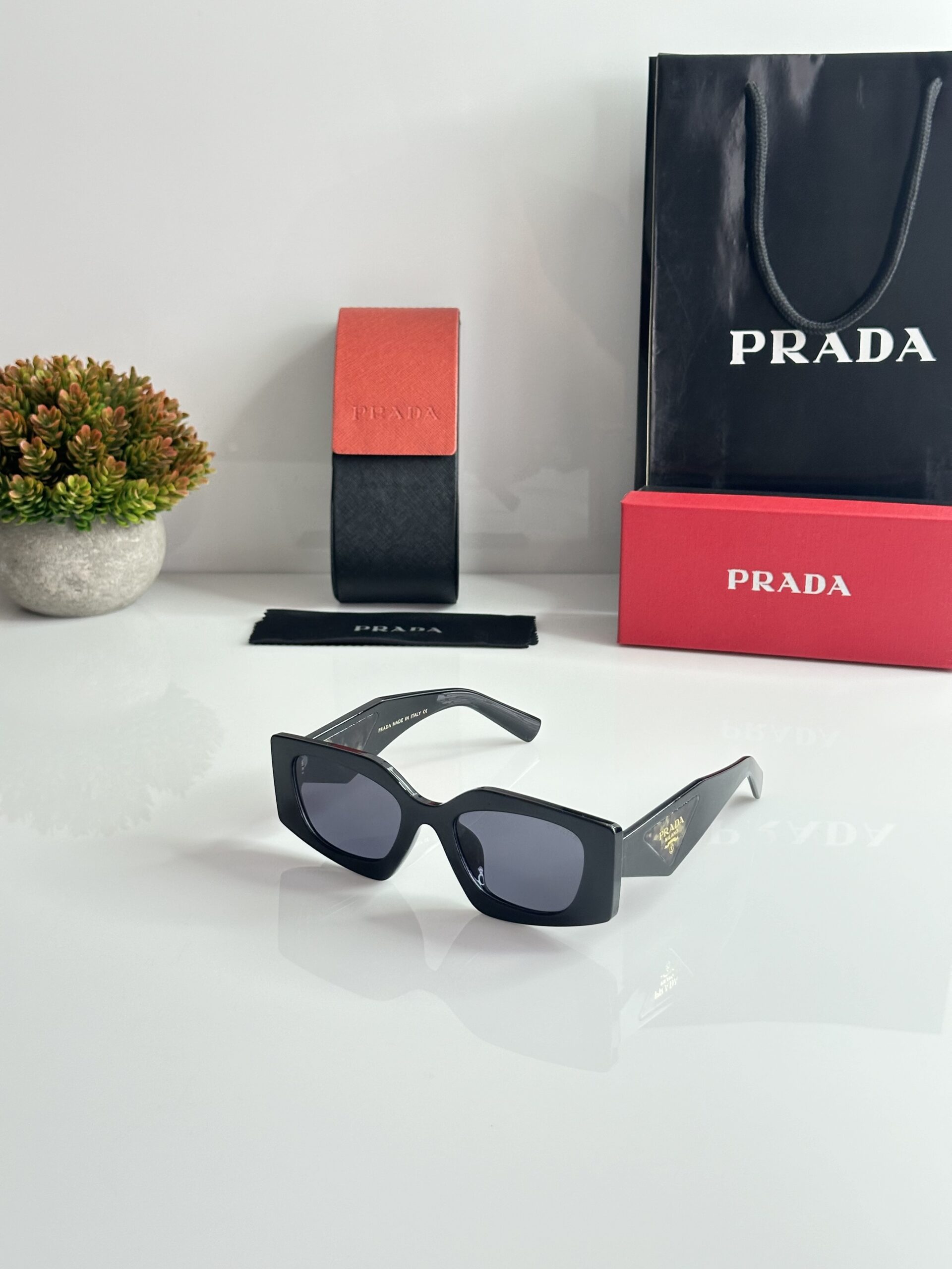 Prada_6225_Black