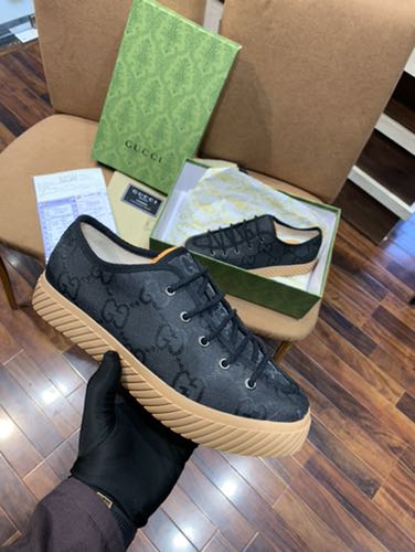 GUCC_I MAXI GG BLACK PREMIUM SNEAKER