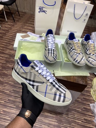 BURBERR_Y TERRACE BEIGE WHITE LACE PREMIUM SNEAKER