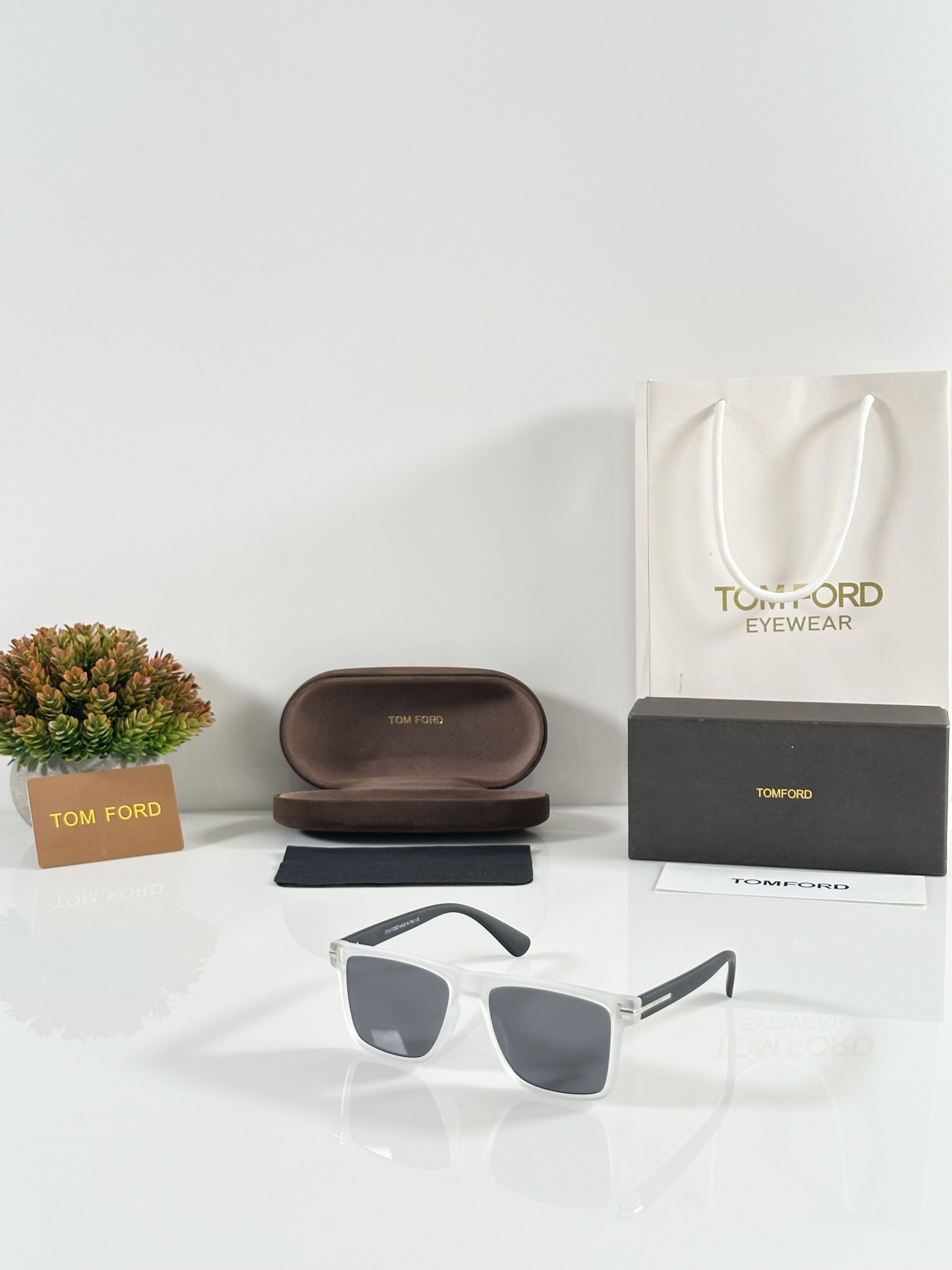 Tomford 0553 Ice Black