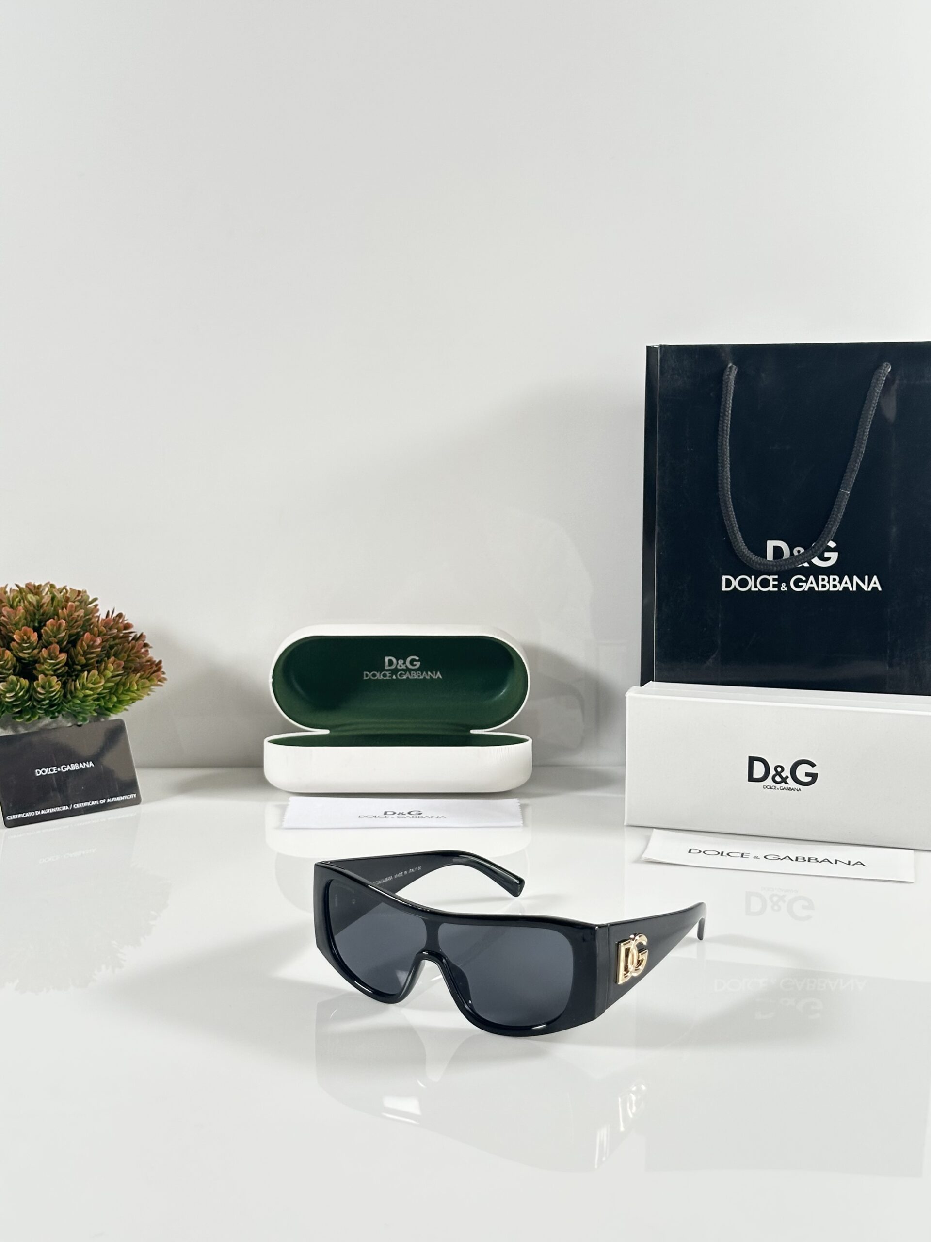 Dolce_&_Gabbana_4454_Black