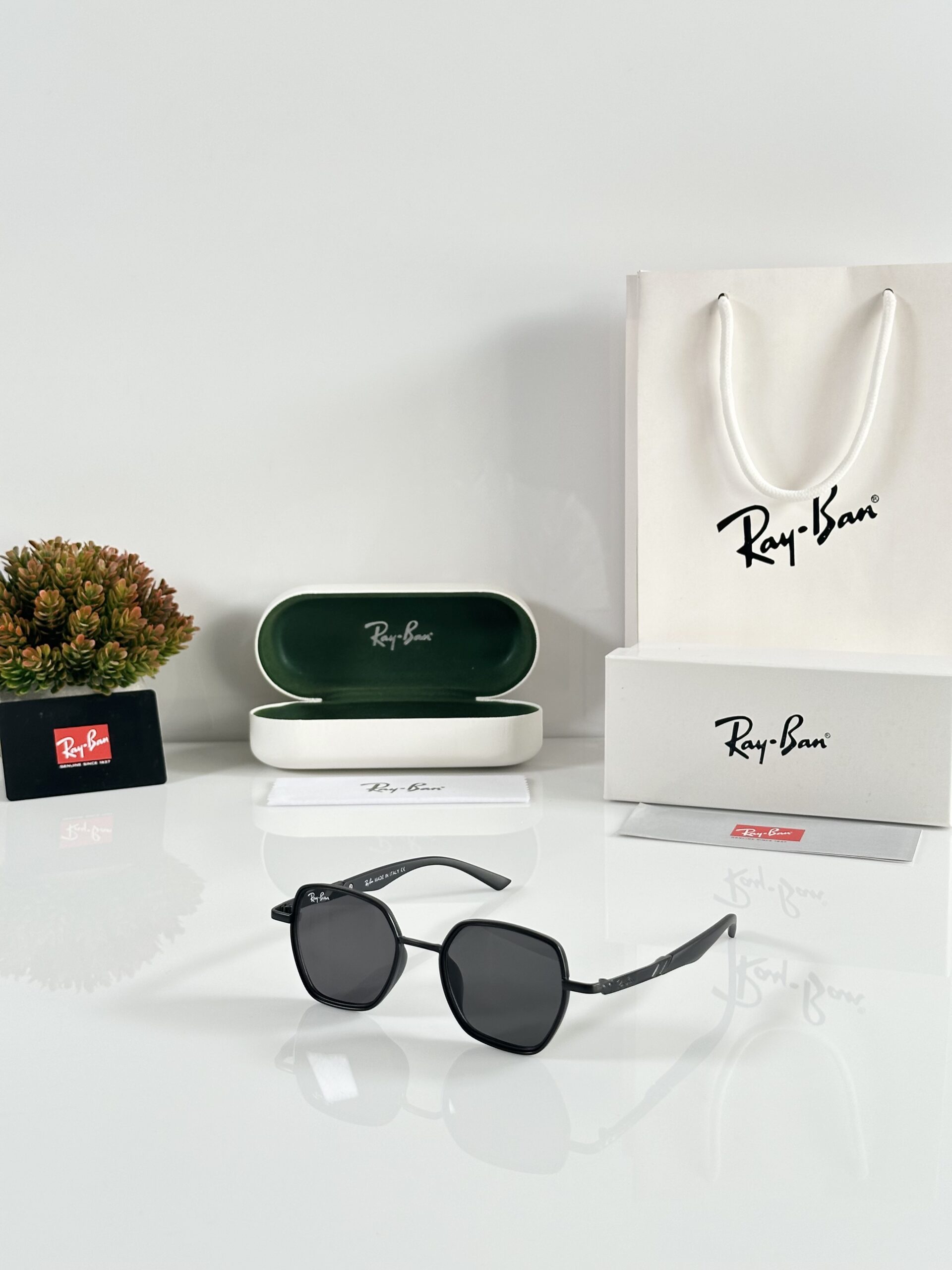 Rayban 3622 Black
