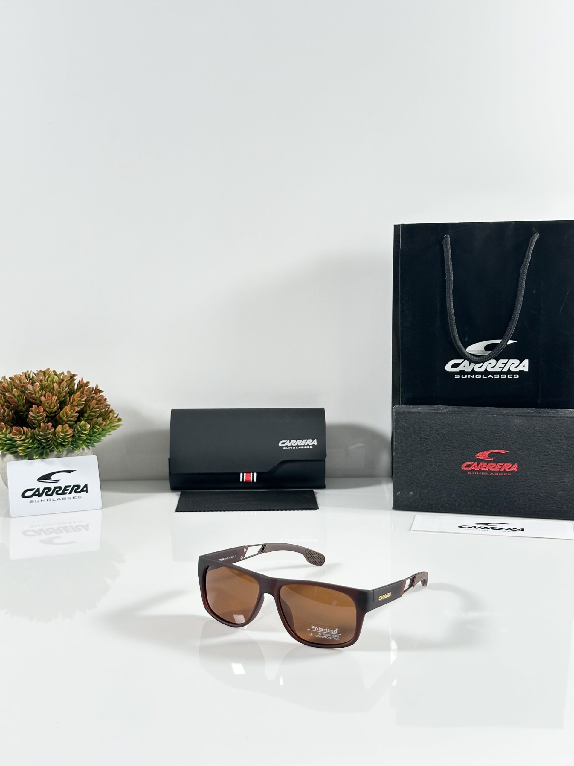 Carrera 01 Brown
