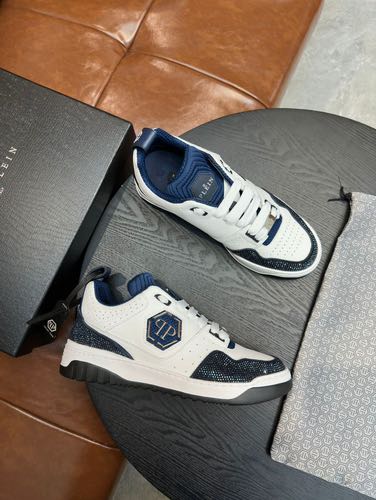 PHILIPP PLEIN LOW TOP CRYSTAL PREMIUM SNEAKER