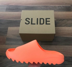 Ua _adidaas_ yeezy slide enflame orange with og box