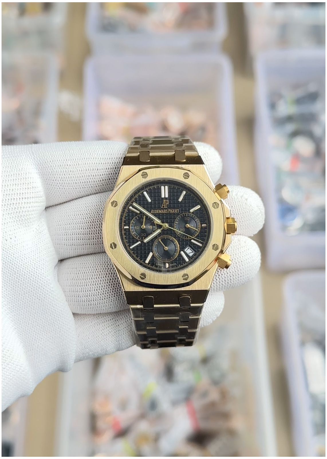 Audemars pigeu_t royal oak chronograph gold