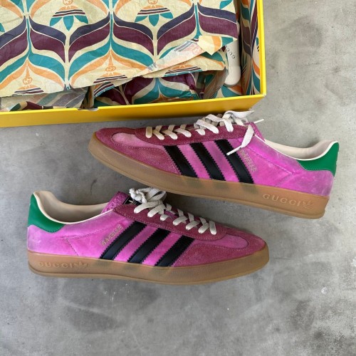 adidaass x Gu Gazelle Pink velvet