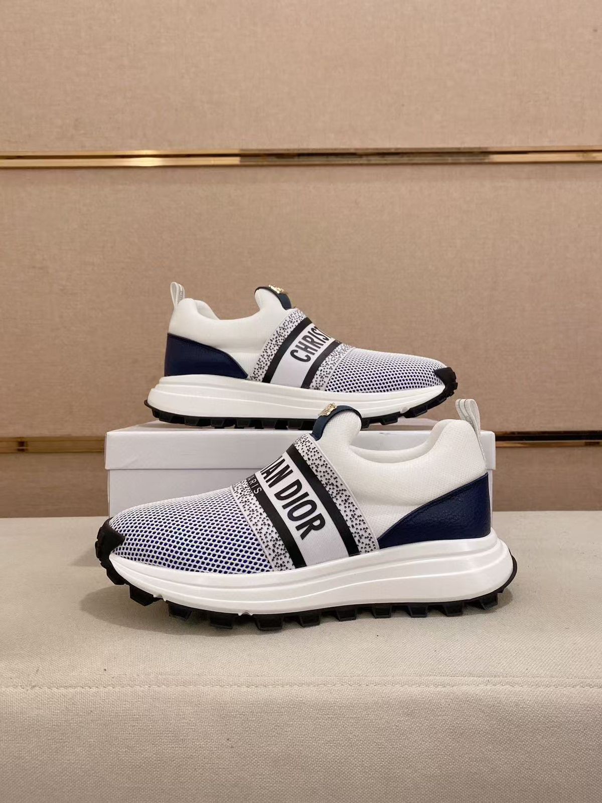 DIO_R WHITE IMPORTED PREMIUM SNEAKER