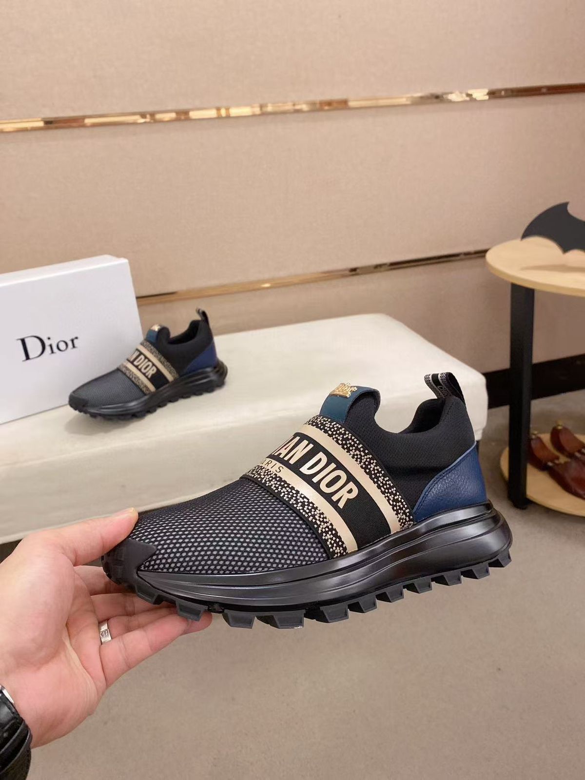 DIO_R BLACK IMPORTED PREMIUM SNEAKER