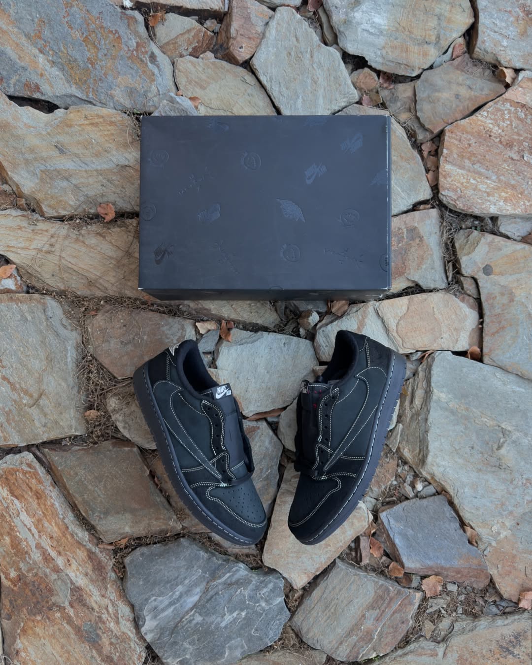 Semi UA Travis Scott X Air Jordan 1 Low OG Black Phantom With Full Kit