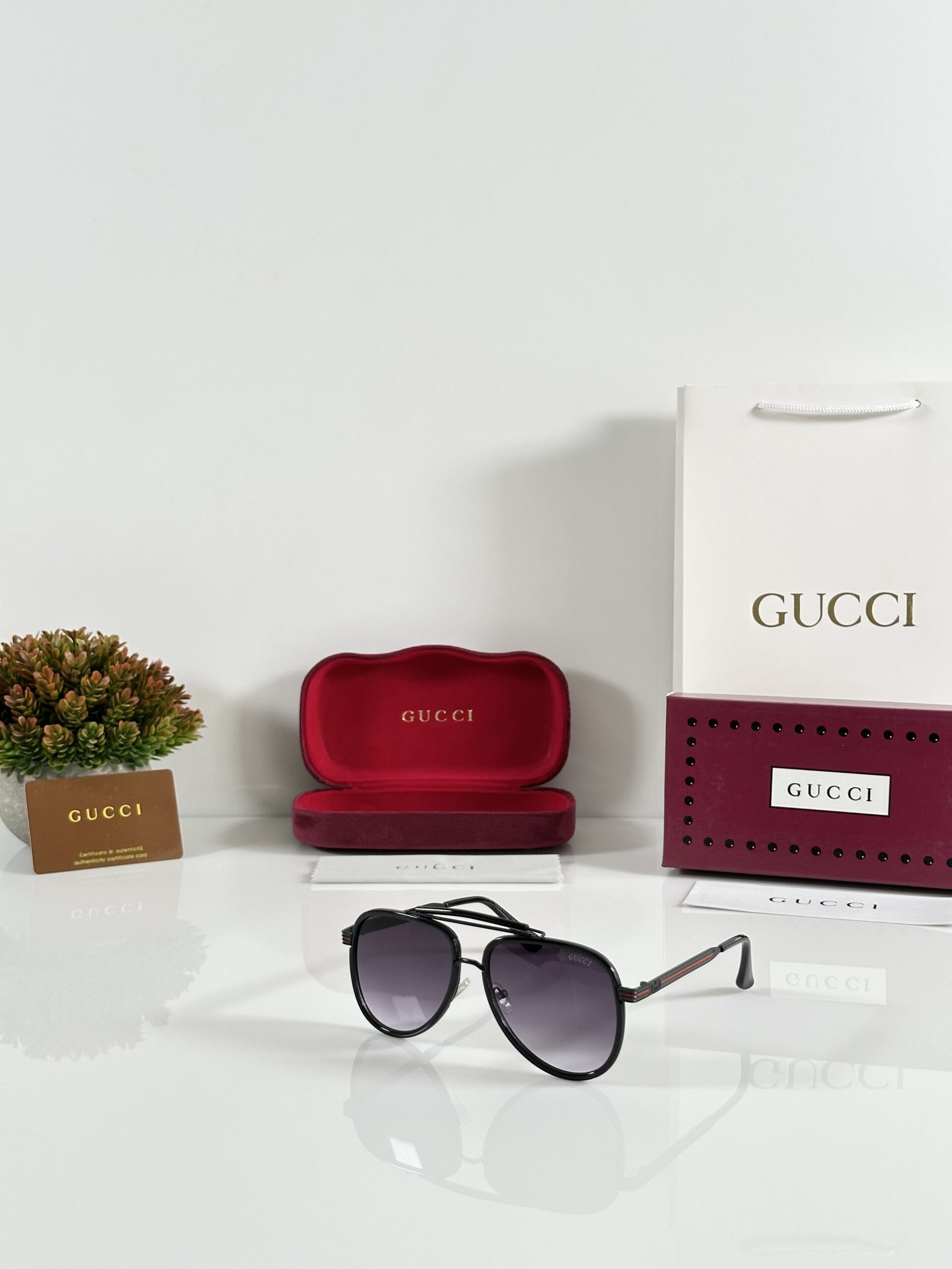 Gucci_3748_Black_DC