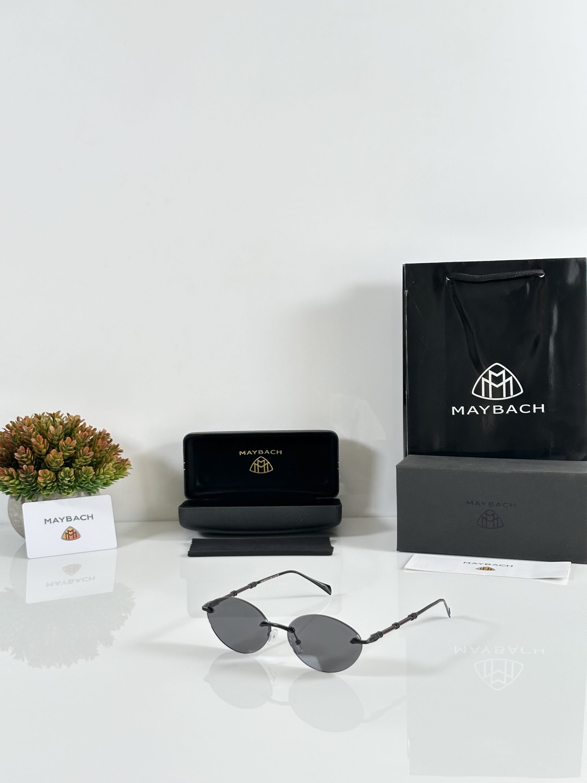 Maybach 1014 Black