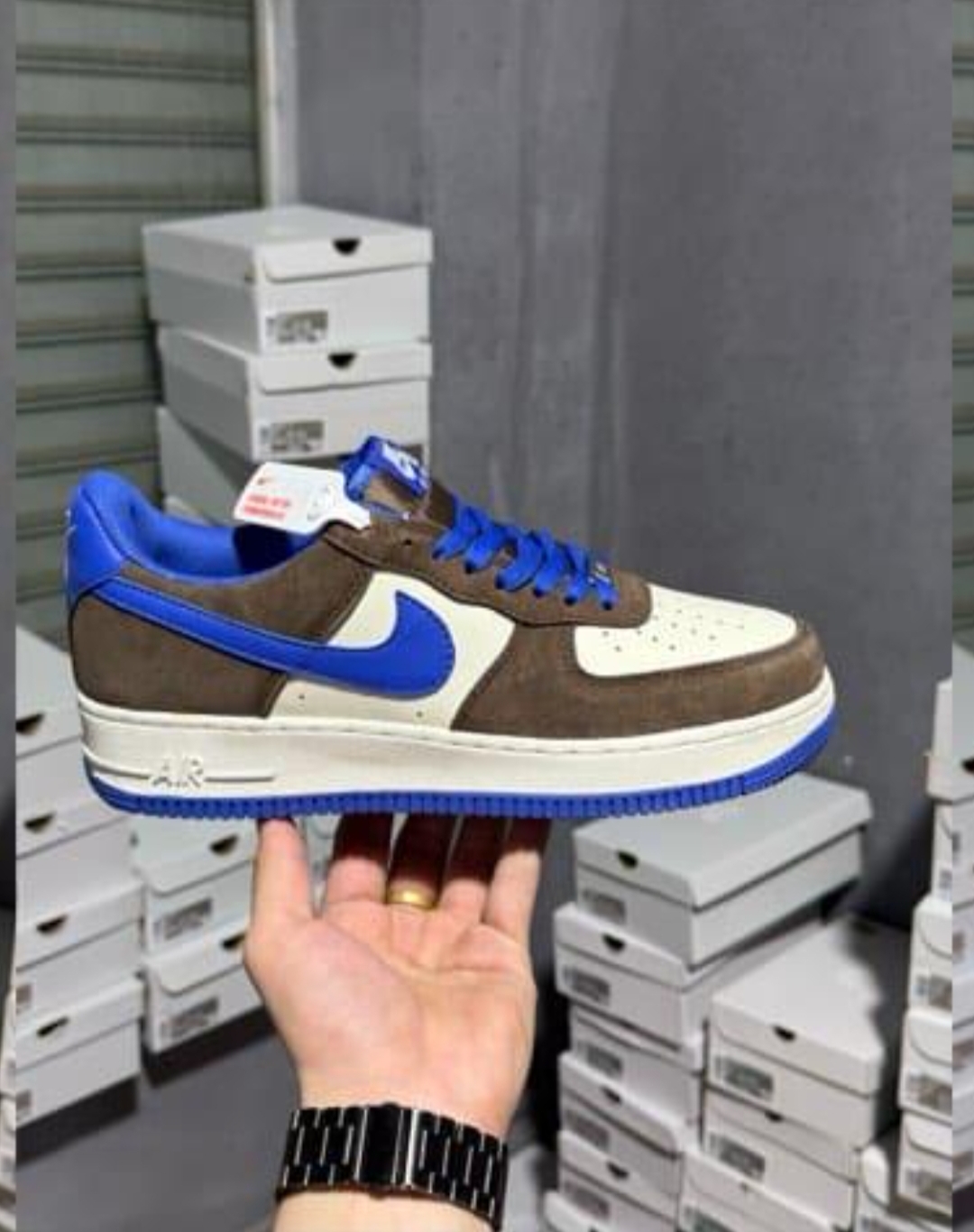 Nik Air Force 1 Low 07 LV8 Cave Stone Hyper Royal