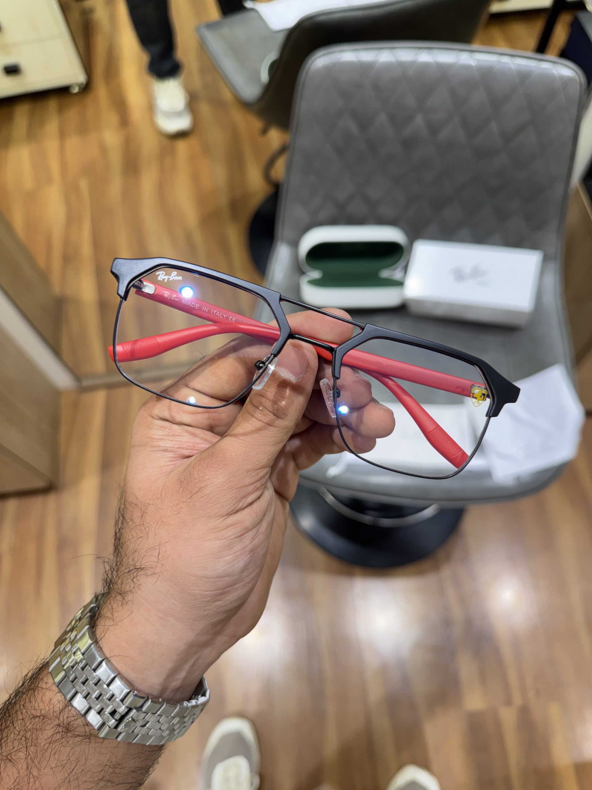 Rayban 04 Ferrari black plano