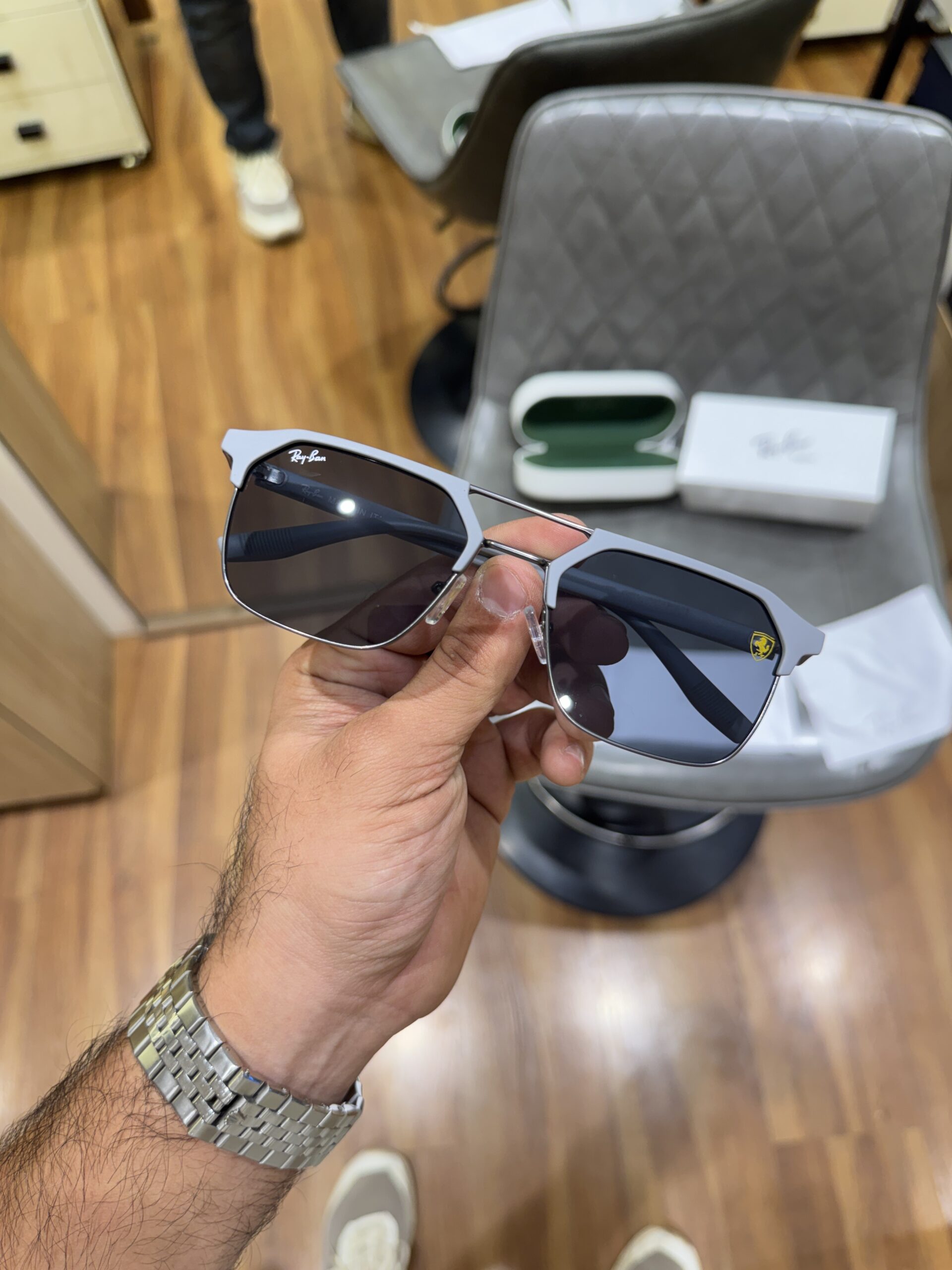 Rayban 04 ferrari grey black